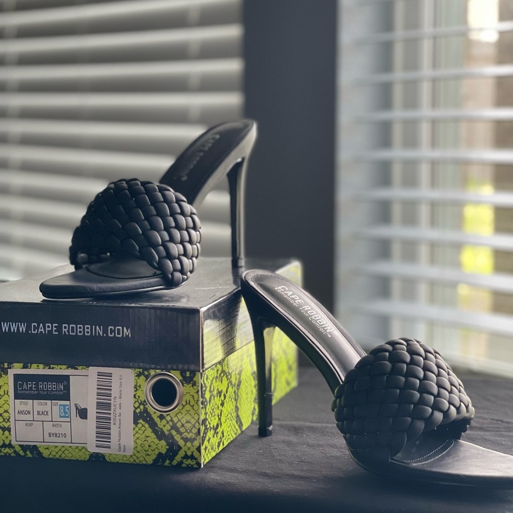 Sexy Woven High Heels